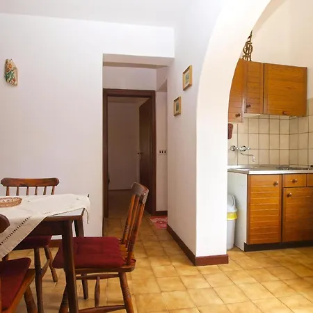 Apartment Fuer 3 Personen Ca 36 Qm In Medulin, Istrien Suedkueste Von Istrien *